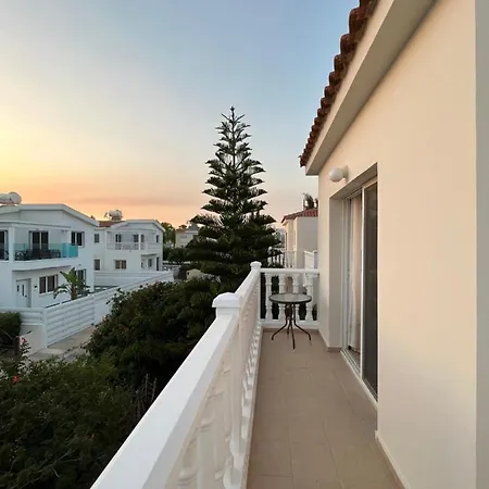 Sea View In Agia Thekla Вилла Айя-Напа